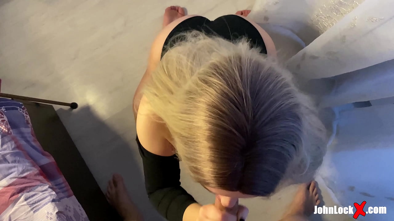 Redhead Saugen Dick a Ficken Up, Kréien Cum op hirem Arsch